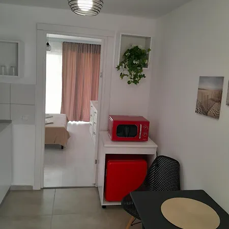 Garsoniera Serena شقة ساتورْنْ