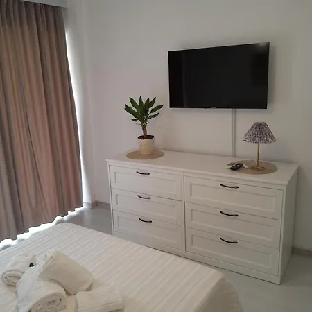 شقة Garsoniera Serena ساتورْنْ