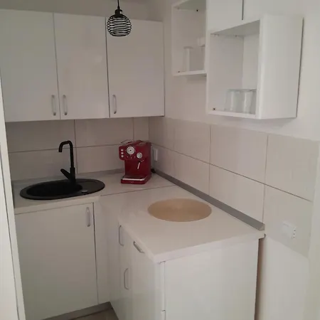 شقة Garsoniera Serena ساتورْنْ